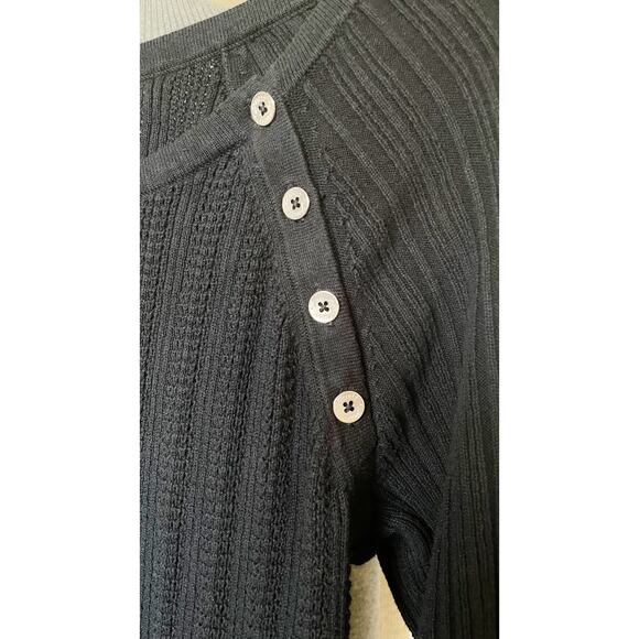 Guess Textured Knit Long Sleeve Thermo Top Size XL - Picture 7 of 9
